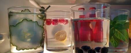 Sommerdrinks aus dem Garten
